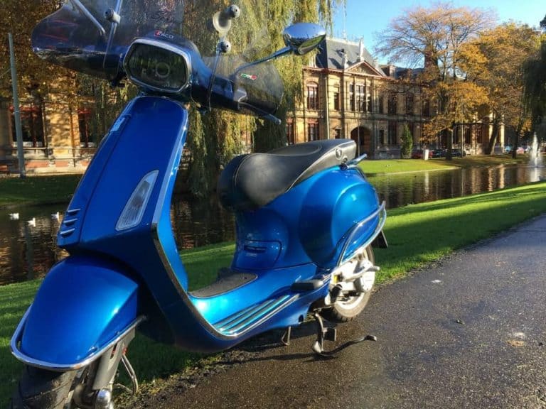 Vespa 2-stroke Or 4-stroke, The Good And Bad